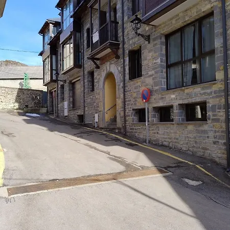 El Rincon Del Pirineo Apartment *